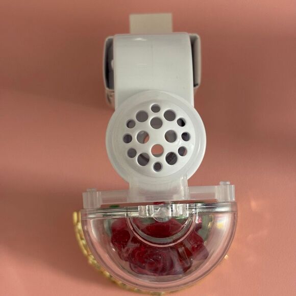 Bath & Body Works Disney Princess Wallflower Plug In Belle Rose nightlight NEW - Picture 3 of 9